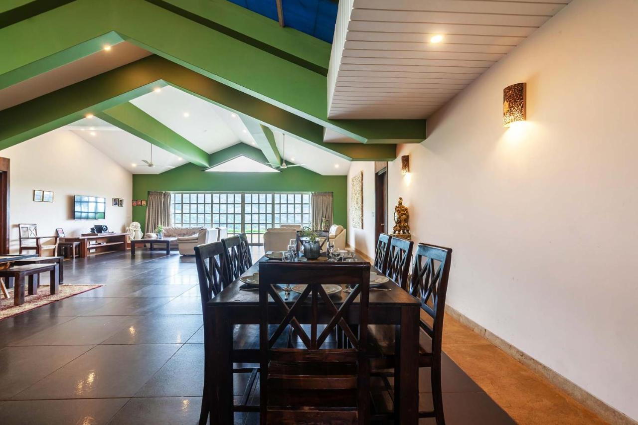 Stayvista'S Shivom Villa 12 - A Serene Escape With Views Of The Valley And Lake Lonavala Exterior foto